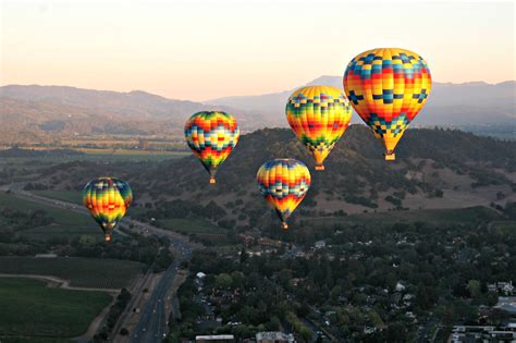 How much is a hot air balloon ride in Napa Valley? - Priority Wine Pass