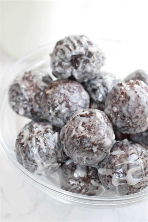 Glazed chocolate munchkins donut holes – Artofit