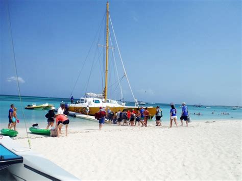 Aruba Catamaran Sail and Antilla Ship Wreck Snorkel Excursion - Aruba Excursions