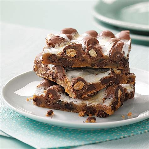 Gooey Chocolate-Peanut Bars Recipe | Taste of Home