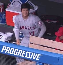 大谷翔平 Shohei Ohtani GIF - 大谷翔平 Shohei Ohtani Shohei - GIF 탐색 및 공유