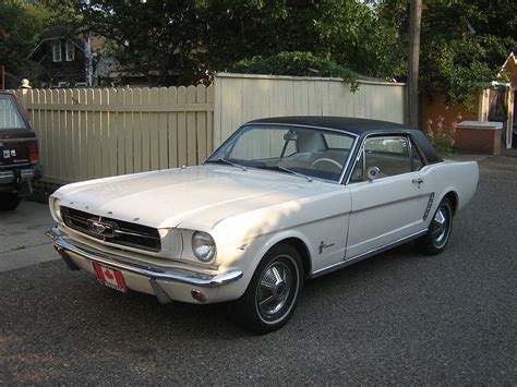 1964: Ford Mustang Introduced | History.info