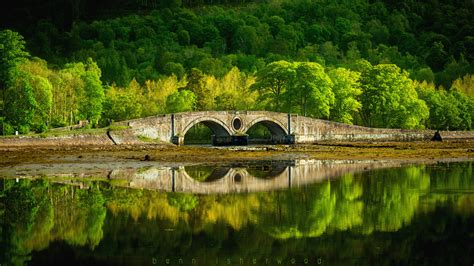 Inveraray Bridge | Was lucky enough to capture the sunrise a… | Flickr