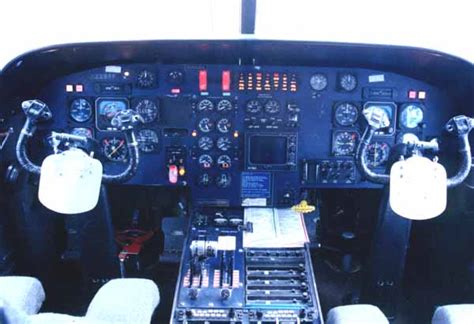 Precision Dornier 228-200 cockpit