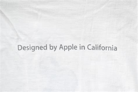 Apple Store Old Orchard T-shirt (2003) – mattjfuller.com