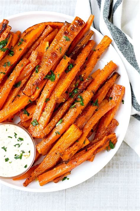 Oven Baked Carrot Fries with Sriracha Mayo Sauce | Garden in the ...