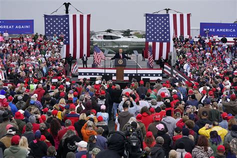 Biden makes surprise stop in Delco; Trump holds 3 rallies in Pa ...