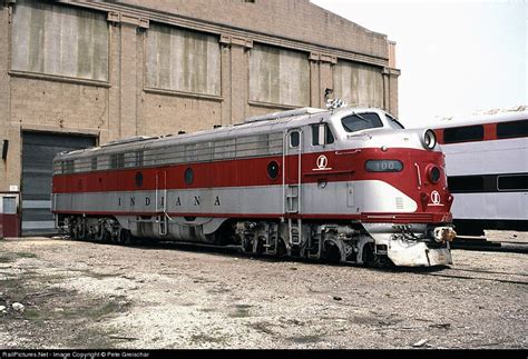 INRD 100 Indiana Rail Road EMD E9(A) at Joliet, Illinois by Pete Greischar | Japan train, Train ...