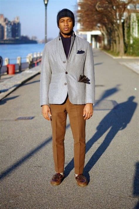 Top 40+ imagen brown gray outfit - Abzlocal.mx