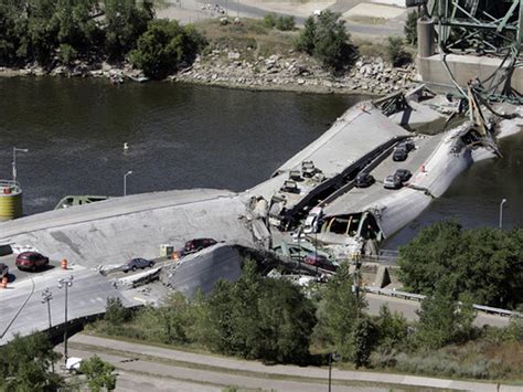 Bridge Collapse - Photo 2 - Pictures - CBS News