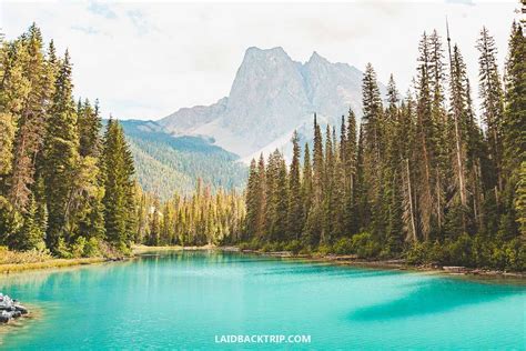 A Guide to Emerald Lake in Yoho National Park — LAIDBACK TRIP