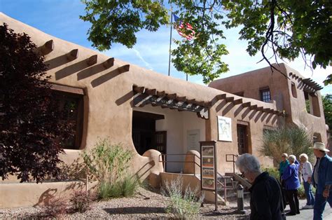 New Mexico Museum of Art Building Showcases Spanish Pueblo Revival Architecture | Brain Contour