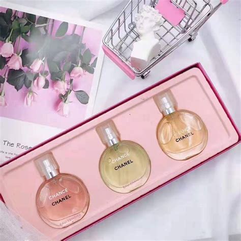 Shop Chanel Chance Perfume Gift Set for Women at iLuxem. This ...