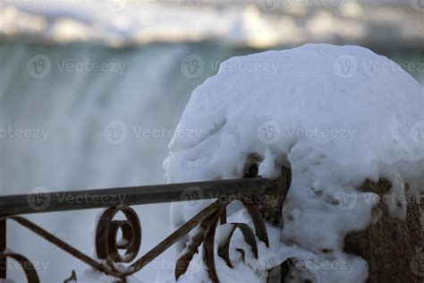 Winter Niagara Falls 5436422 Stock Photo at Vecteezy