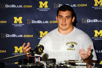 Michigan's David Molk talks about overcoming injury to post strong ...