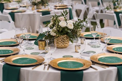 Mountain Wedding with an Emerald Green and Gold Color Theme | Vail Real ...