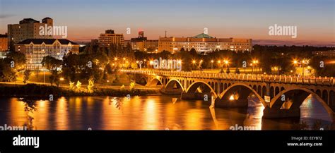 Canada, Saskatchewan, Saskatoon, University Bridge on South ...