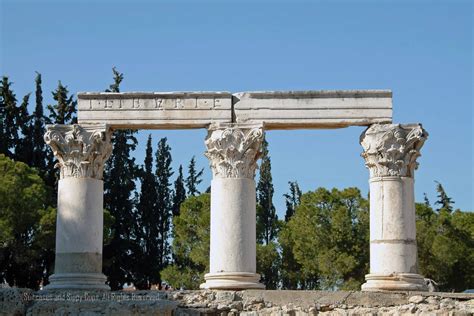 Spending Sunday in Ancient Corinth with Kids - test