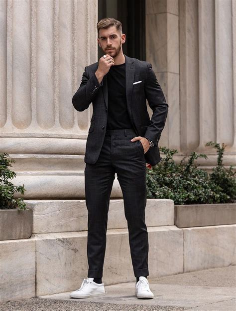 Stylish Ways to Wear a Suit with a T-Shirt - Suits Expert