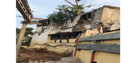 Old building at Nampally railway station in ruins