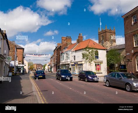 Main street in Market Weighton, East Yorkshire, England, UK Stock Photo - Alamy