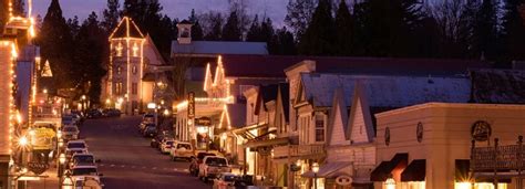 California Christmas Towns