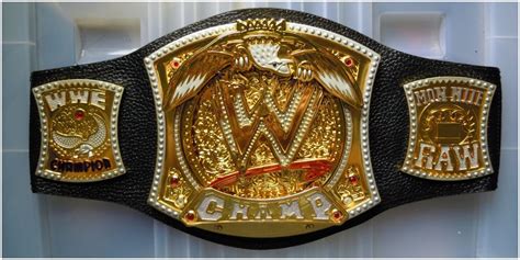 9 Things You Never Knew About The WWE Spinner Belt