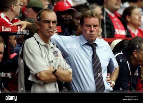 HARRY REDKNAPP PORTSMOUTH MANAGER THE VALLEY STADIUM LONDON ENGLAND 16 ...