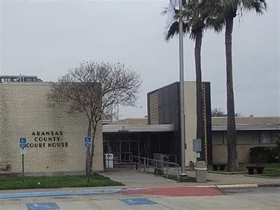 Aransas County Courthouse - Rockport, TX - Courthouses on Waymarking.com