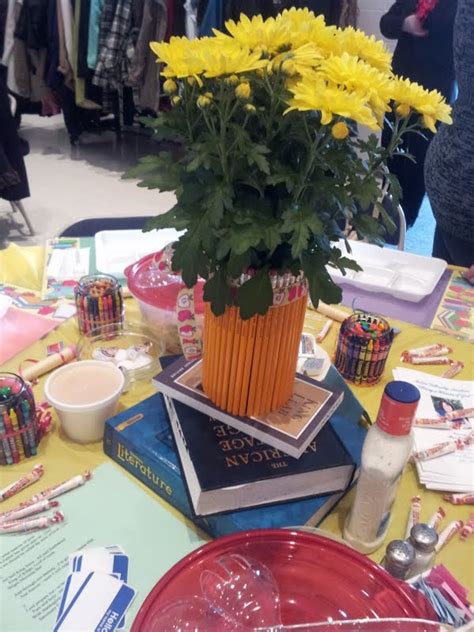 Working Mom Wonders: Teacher Luncheon Decorations