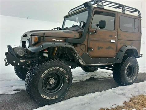 Toyota Land Cruiser FJ40 Custom Suspension | Toyota land cruiser, Land ...