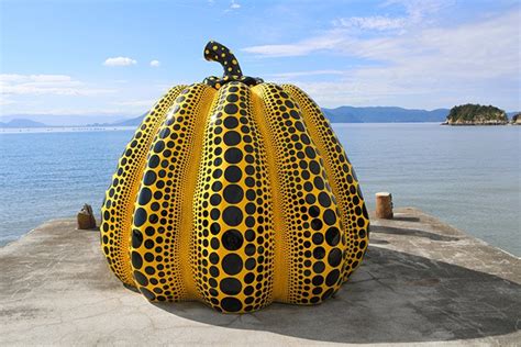 Yayoi Kusama’s pumpkin returns to Naoshima as restoration ends | The Asahi Shimbun: Breaking ...