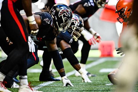 Atlanta Falcons on Twitter: "The defense keeps the endzone empty again and forces a FG https://t ...