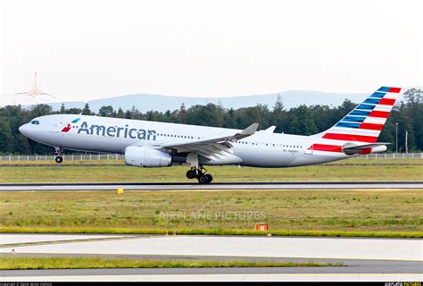 N293AY - American Airlines Airbus A330-200 at Frankfurt | Photo ID 1321174 | Airplane-Pictures.net