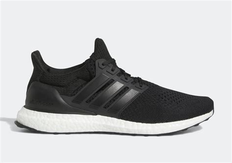 adidas UltraBOOST 1.0 "Core Black"/"Cloud White" | SneakerNews.com