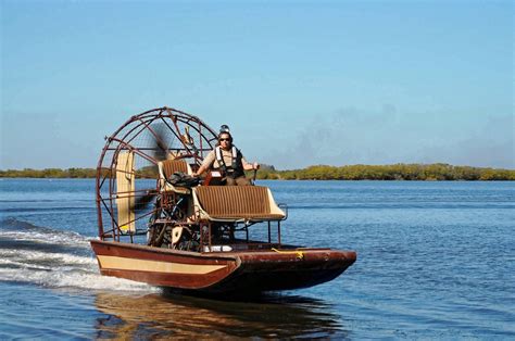 New Orleans Airboat Tours - Bayou Swamp Tours