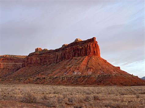 Wingate cliff: the Needles, Canyonlands National Park, Utah