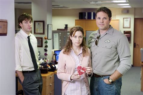 'The Office' Quietly Connected Jim Halpert and Pam Beesly Before They Dated, and Most Fans Missed It