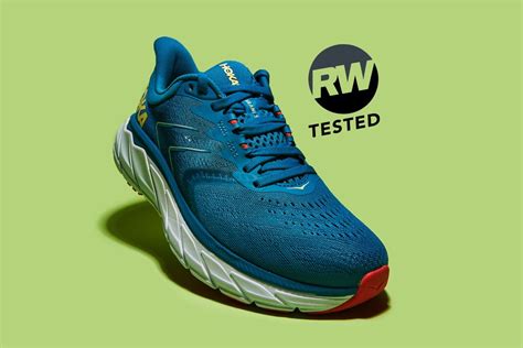 Running in Hoka One One's Arahi 5 | Runner's World Australia and New ...