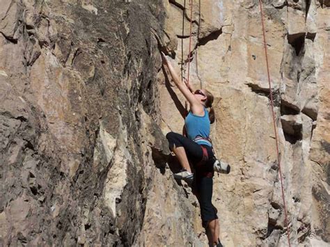 Rock Climbing Tips for the Beginner - Mindful Travel Experiences