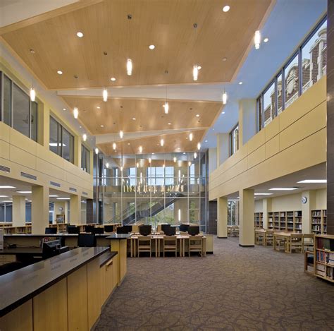 Gallery of Baton Rouge Magnet High School / Chenevert Architects ...