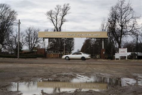 ‘Please Try to Help Us’: Conversing With Mississippi Inmates on a ...