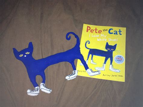 Pete the cat character I made! | Cat character, Song art, Pete the cat