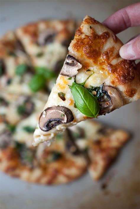 Mushroom, Garlic, & Spinach Pizza | Life is but a Dish