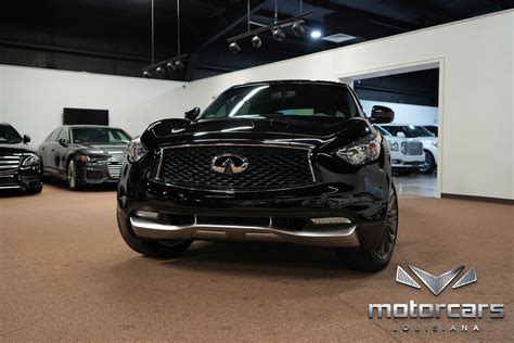 2017 INFINITI QX70 Limited