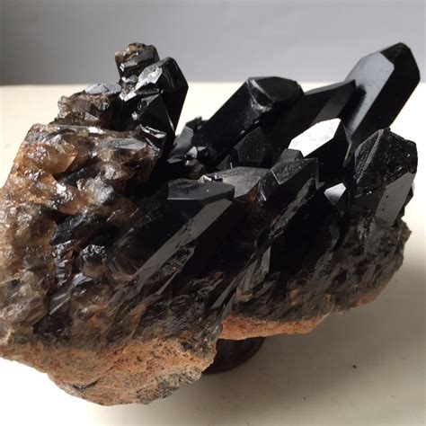 2019 500g NATURAL BLACK QUARTZ CRYSTAL CLUSTER MINERAL SPECIMEN HEALING From Chenhangongyi, $46. ...