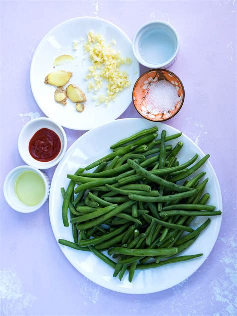 Mouthwatering Garlic and Ginger Green Beans Stir Fry With Chili Sauce