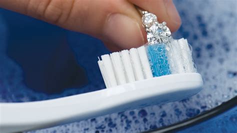 44 Clever Uses for Toothpaste Beyond Brushing Your Teeth