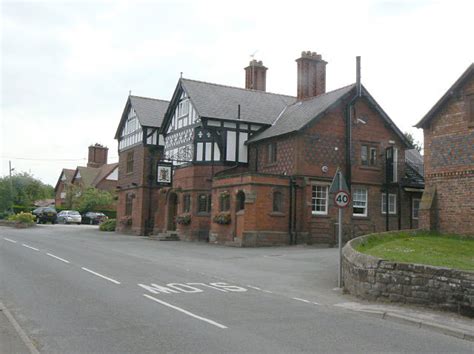 The Grosvenor Arms © Alan Murray-Rust cc-by-sa/2.0 :: Geograph Britain ...