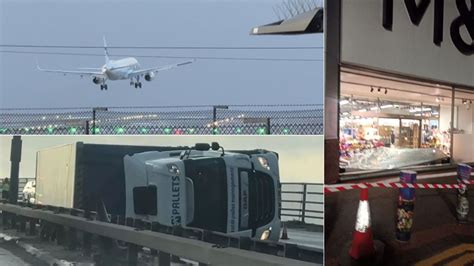 Storm Pia causes lorries to overturn and planes to abort landings ...